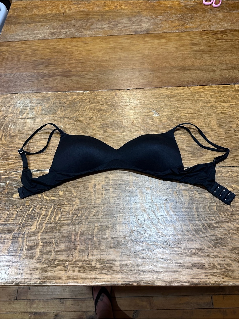 aerie real sunnie sz 34D wireless Black Smooth T-Shirt Bra